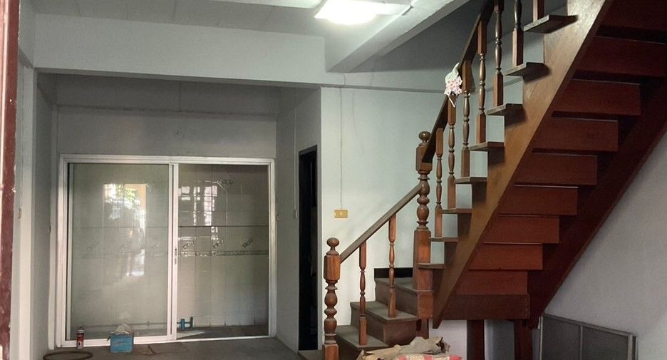 For sale 2 bedrooms townhouse in Sai Mai, Bangkok
