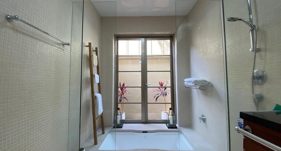 For sale 3 bedrooms villa in Thalang, Phuket