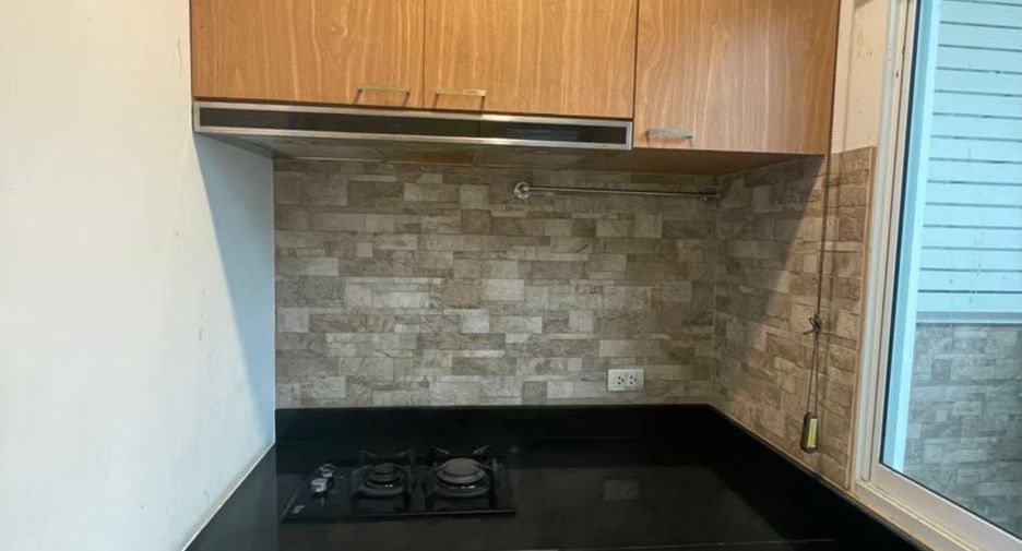 For sale 3 bedrooms townhouse in Bueng Kum, Bangkok