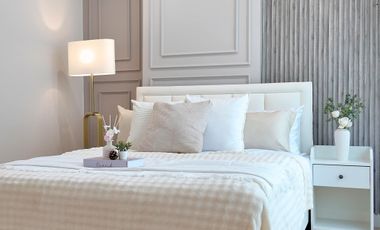 For sale 2 bedrooms condo in Huai Khwang, Bangkok