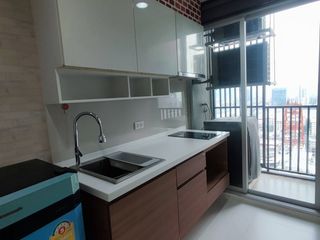 Продажа и аренда 1 кровать кондо в Ян Наща, Бангкок