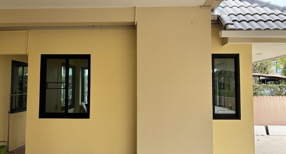 ขาย 4 ห้องนอน บ้านเดี่ยว ใน บางขุนเทียน, กรุงเทพฯ