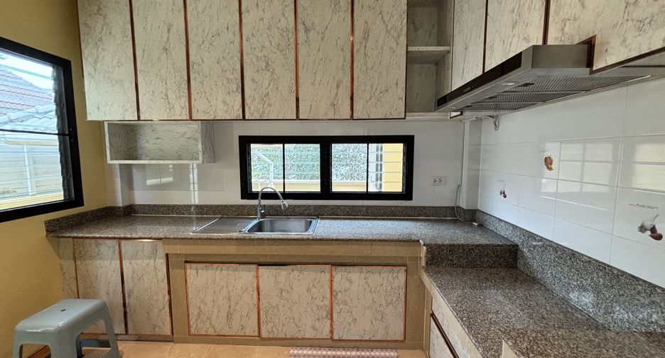 ขาย 4 ห้องนอน บ้านเดี่ยว ใน บางขุนเทียน, กรุงเทพฯ