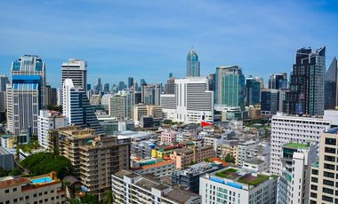 For sale 2 bedrooms condo in Watthana, Bangkok
