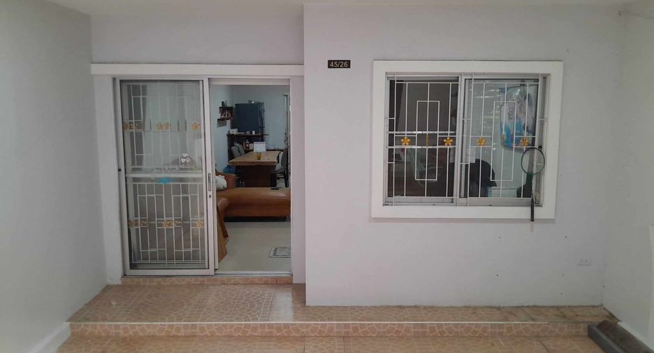 For sale 3 bedrooms townhouse in Bang Khen, Bangkok