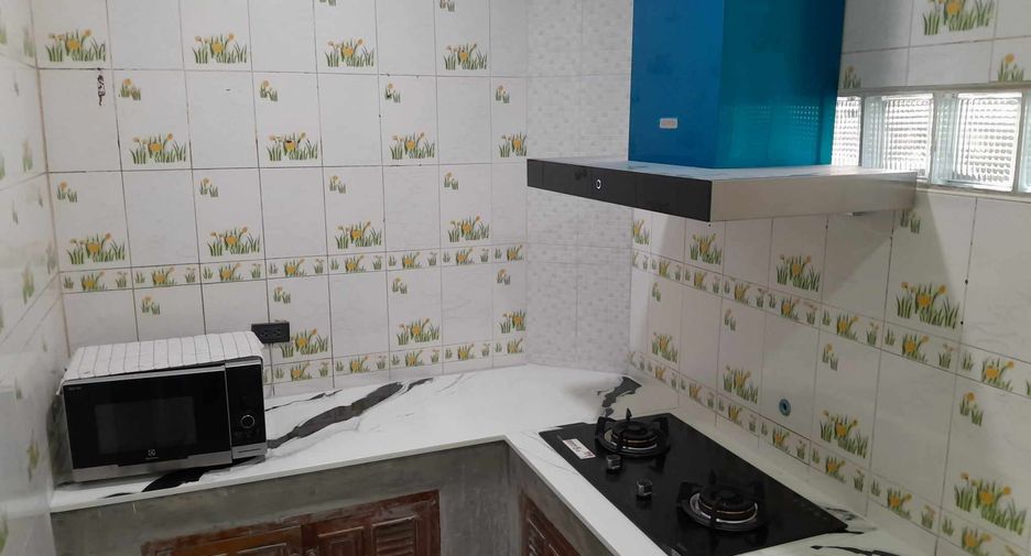 For sale 3 bedrooms townhouse in Bang Khen, Bangkok