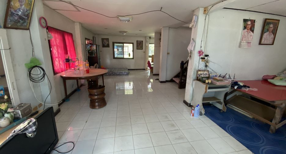 Haus zum Kauf mit 3 Zimmer in Min Buri, Bangkok
