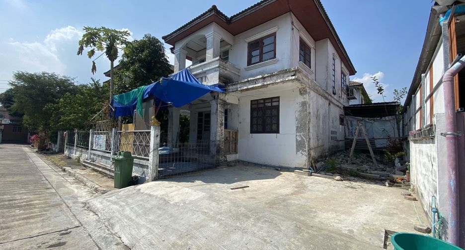 Haus zum Kauf mit 3 Zimmer in Min Buri, Bangkok