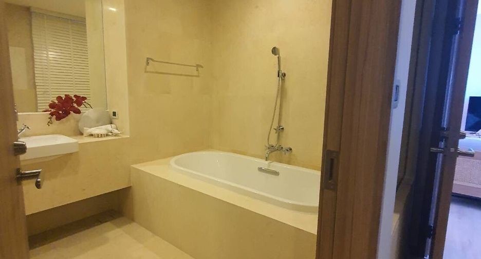 For rent 2 bedrooms condo in Thalang, Phuket