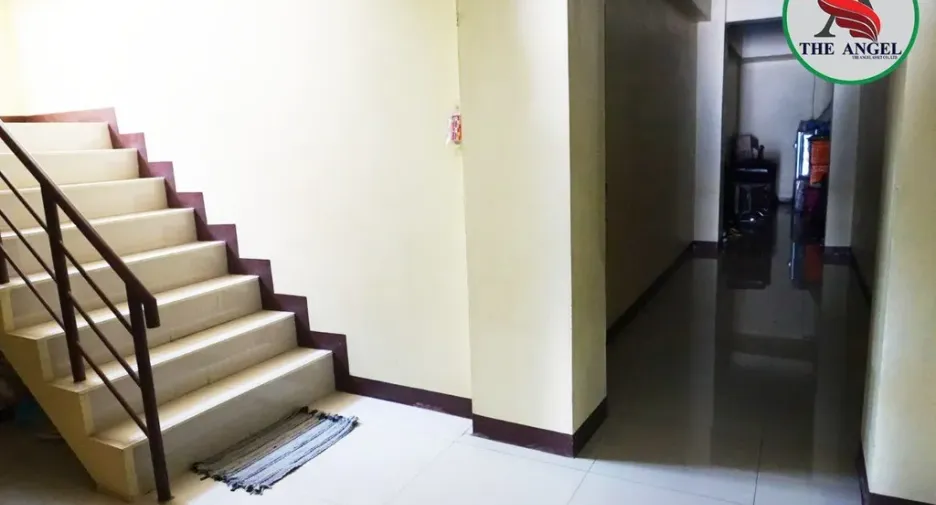 À vendre 7 chambres appartement à Bang Sao Thong, Samut Prakan