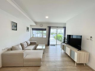 For rent 3 bedrooms townhouse in Prawet, Bangkok