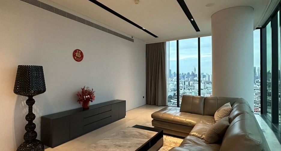 For rent 2 bedrooms condo in Khlong San, Bangkok