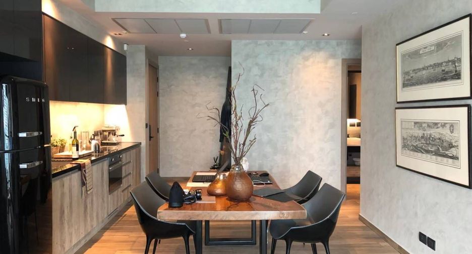 For rent 2 bedrooms condo in Watthana, Bangkok