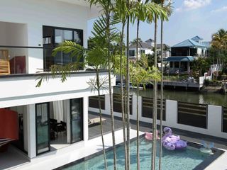 À vendre 8 chambres villa à Na Jomtien, Pattaya