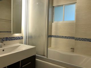 Condo en alquiler de 1 habitaciones en Huai Khwang, Bangkok