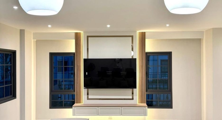 For sale and for rent 4 bedrooms house in Bang Phli, Samut Prakan