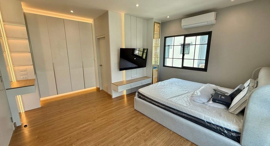 For sale and for rent 4 bedrooms house in Bang Phli, Samut Prakan