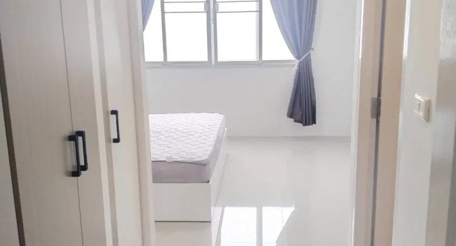 For rent 3 bedrooms townhouse in Thalang, Phuket