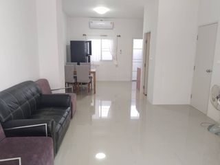 For rent 3 bedrooms townhouse in Thalang, Phuket