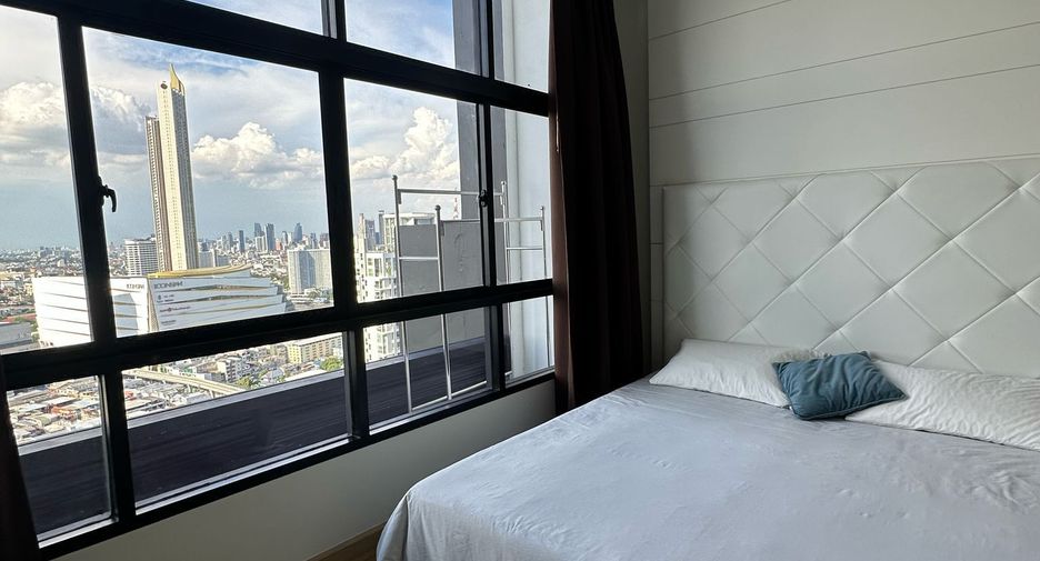 Wohnung zur Miete mit 3 Zimmer in Khlong San, Bangkok