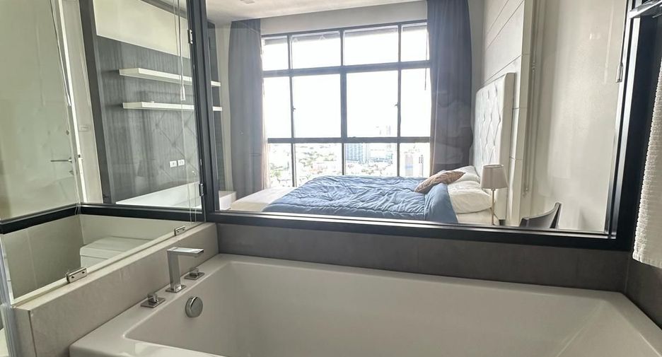 Wohnung zur Miete mit 3 Zimmer in Khlong San, Bangkok