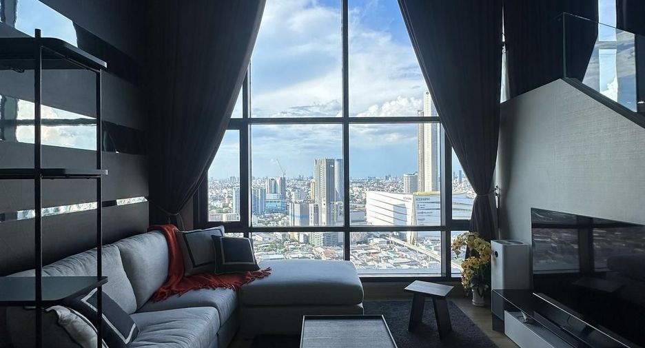 Wohnung zur Miete mit 3 Zimmer in Khlong San, Bangkok