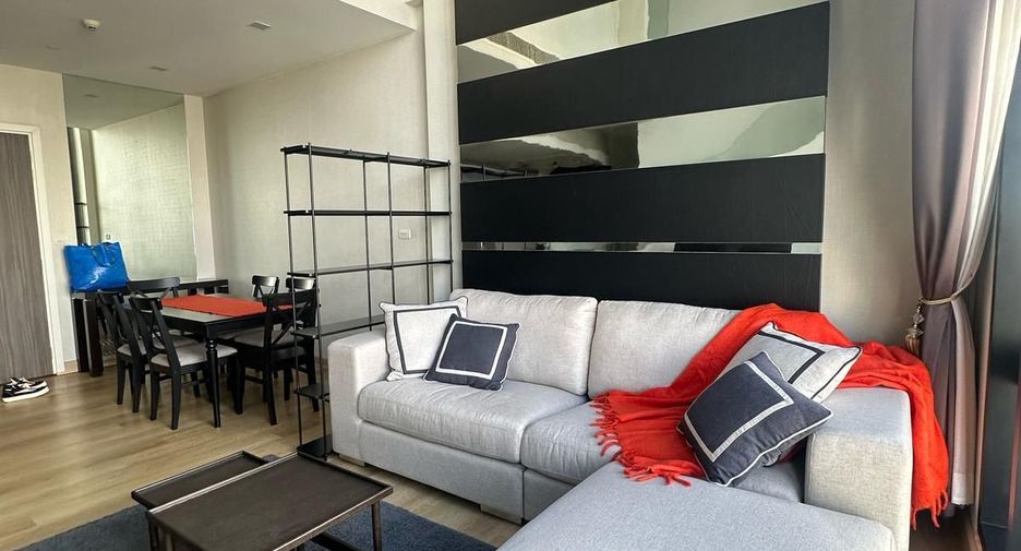 Wohnung zur Miete mit 3 Zimmer in Khlong San, Bangkok