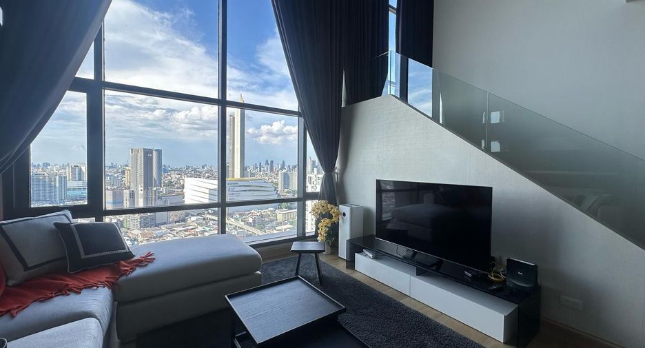 Wohnung zur Miete mit 3 Zimmer in Khlong San, Bangkok