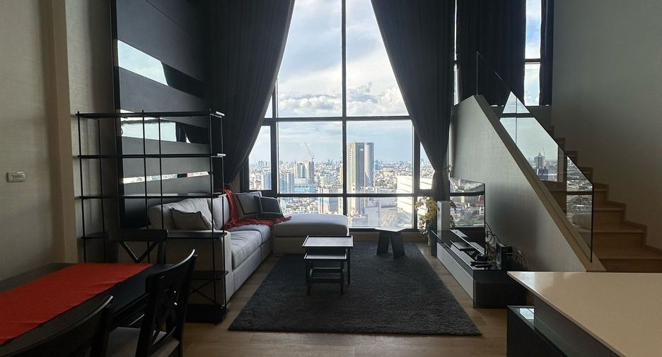 Wohnung zur Miete mit 3 Zimmer in Khlong San, Bangkok