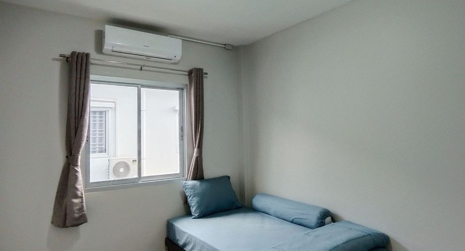 For rent 3 bedrooms townhouse in Thalang, Phuket