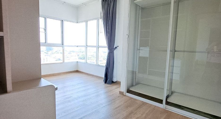 For sale and for rent 2 bedrooms condo in Thon Buri, Bangkok