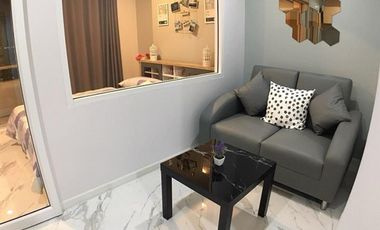 For rent 1 bed condo in Huai Khwang, Bangkok