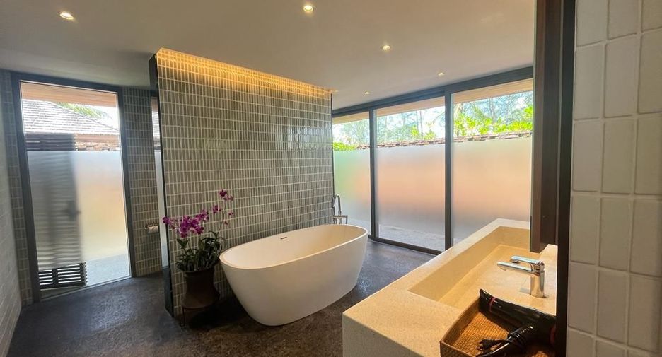 For sale 5 bedrooms villa in Takua Thung, Phang Nga
