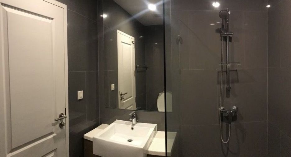 For rent 1 bed condo in Sathon, Bangkok