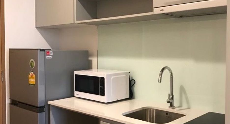 For rent 1 bed condo in Sathon, Bangkok