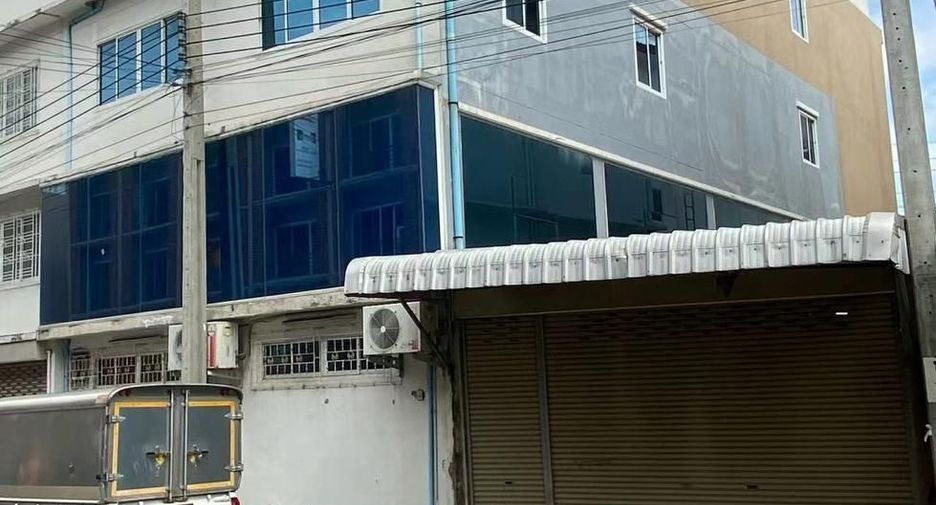 For sale retail Space in Bang Bon, Bangkok