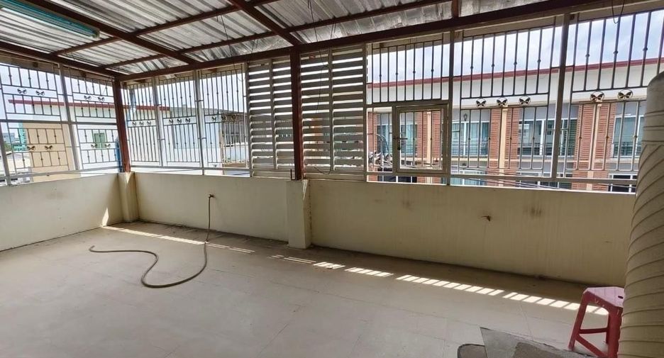 For sale retail Space in Bang Bon, Bangkok