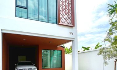 For rent 1 bed townhouse in Lat Phrao, Bangkok