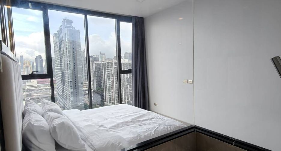 For rent 2 bedrooms condo in Huai Khwang, Bangkok