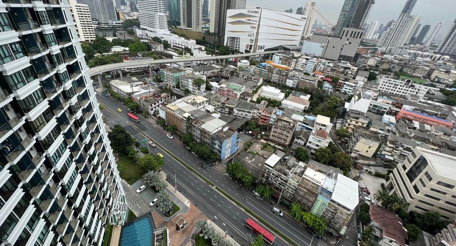 出售 2 卧室 公寓 在 Khlong San, 曼谷