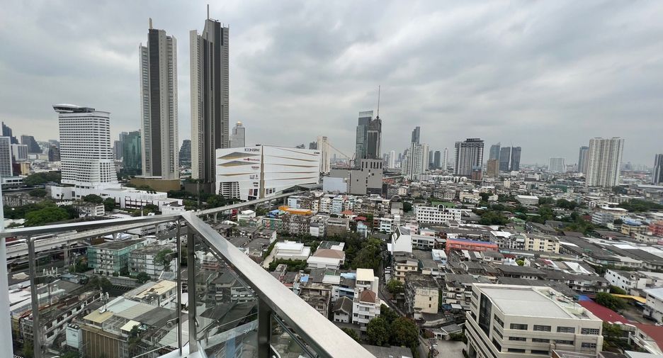 出售 2 卧室 公寓 在 Khlong San, 曼谷