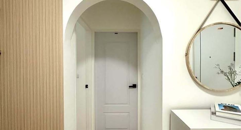 For sale 1 bed condo in Huai Khwang, Bangkok