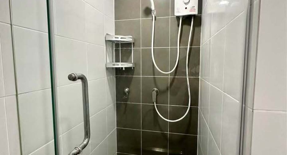 For sale 1 bed condo in Huai Khwang, Bangkok
