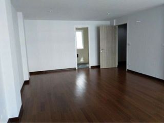 For sale 3 bedrooms townhouse in Yan Nawa, Bangkok