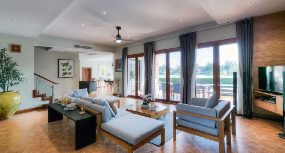 Villa zur Miete mit 5 Zimmer in Thalang, Phuket