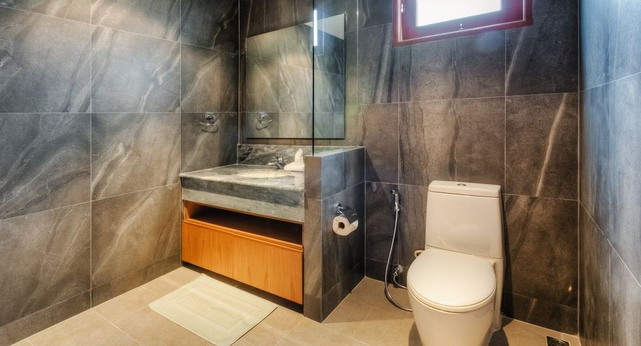 Villa zur Miete mit 5 Zimmer in Thalang, Phuket