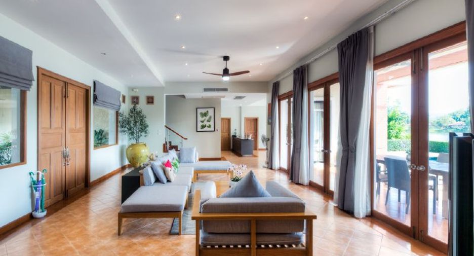 Villa zur Miete mit 5 Zimmer in Thalang, Phuket