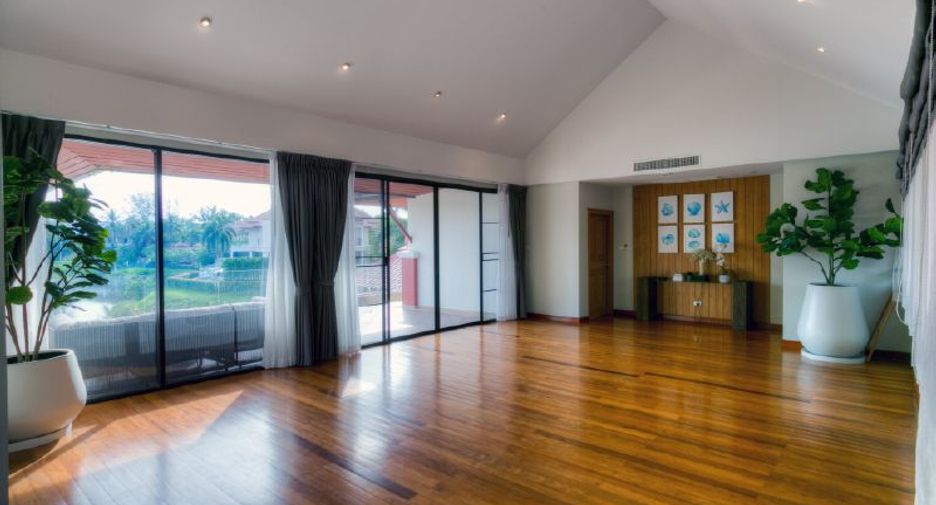 Villa zur Miete mit 5 Zimmer in Thalang, Phuket