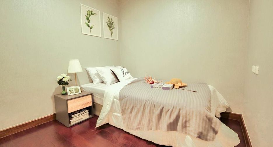 Wohnung zum Kauf mit 2 Zimmer in Khlong San, Bangkok