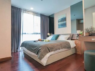 For sale 2 bedrooms condo in Khlong San, Bangkok